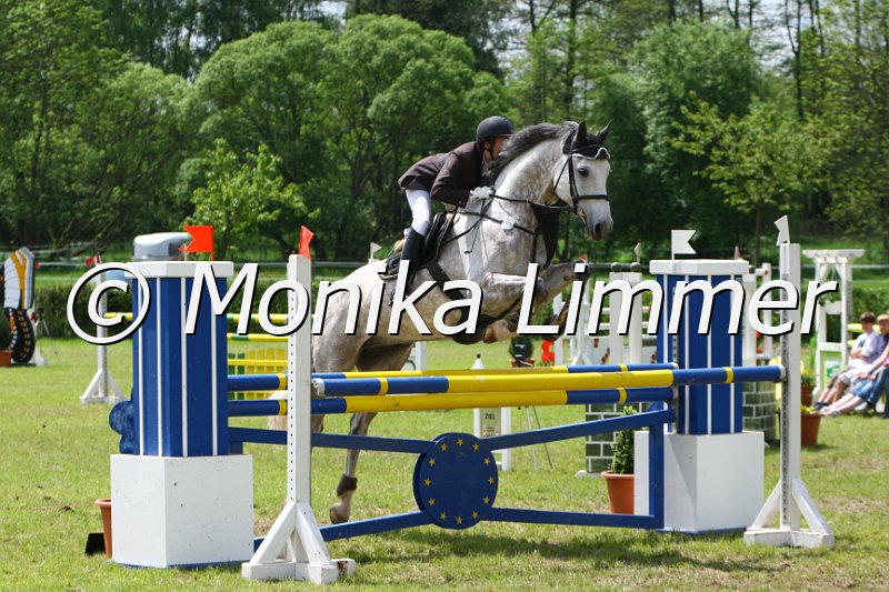 005M6633__L Springen.JPG